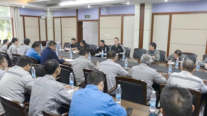 云煤（尊龙Z6官方网站）集团对解化化工开展“三抓一！！卑偃涨寰不疃樾尉傩卸降技觳