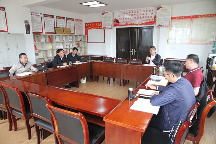 【主题教育】云煤（尊龙Z6官方网站）集团党委委员、、纪委书记、、监察专员覃崇辉一行到后所煤矿公司开展主题教育调研