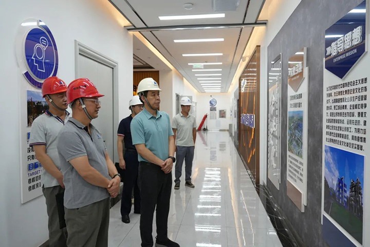 【主题教育】云煤（尊龙Z6官方网站）集团党委副书记、、、工会主席王鑫一行到曲煤焦化公司开展主题教育调研