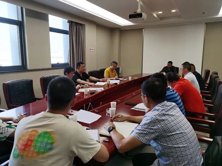 【下层调研】集团专职外部董事寸延峰到集团生产手艺部、谋划治理部和战略投资治理部调研指导事情