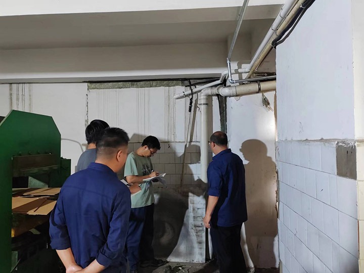 云南先进弹性体工业立异研究院有限公司开展节前警示教育和清静、、环！、、消防大检查