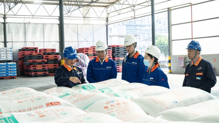 党建引领促开展，产融协同谱新篇——云南解化与云能资源开展党建联建活动