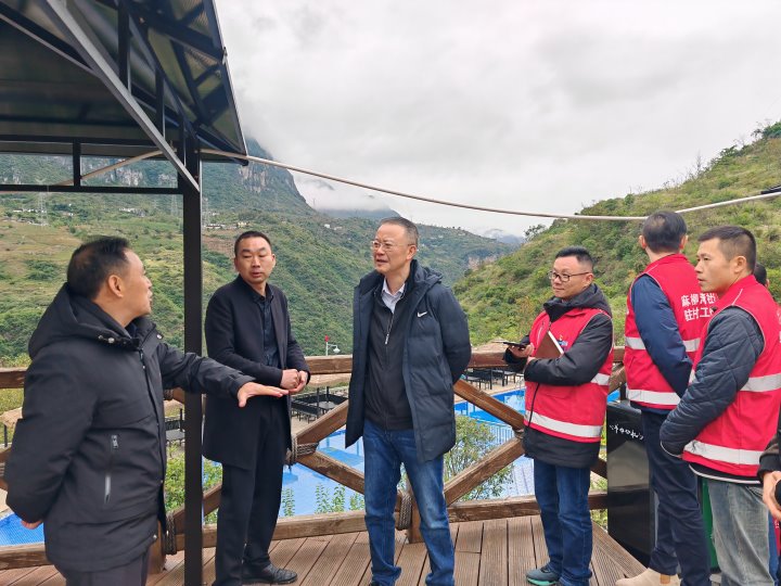 集团党委书记、、、董事长胡均到昭通市大关县寿山镇调研墟落振兴事情