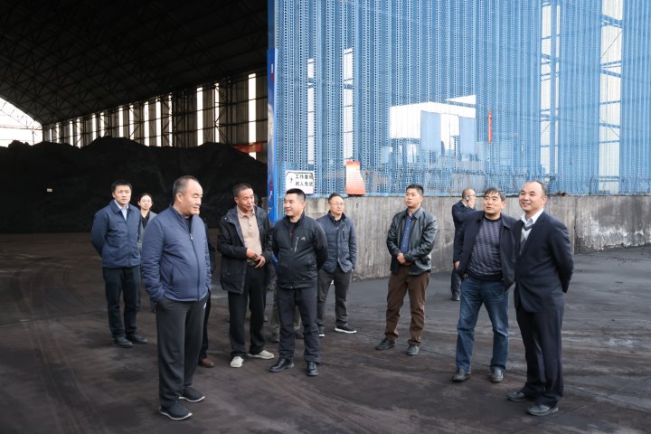 云南省煤炭生意中心、、能投物流公司到后所煤矿公司交流座谈